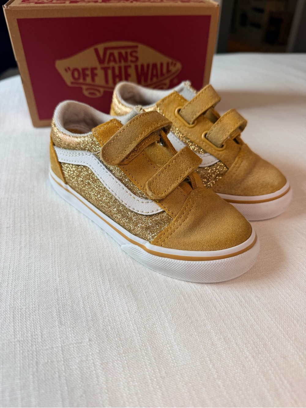 Vans Toddler Old Skool glitter gold hook and loop sneakers size 9.5